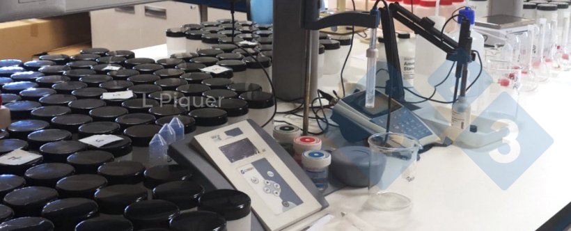 Zdjęcie 2 Gnojowica została przeanalizowana pod kątem składu i przeprowadzono testy in vitro w celu określenia potencjalnej emisji amoniaku i metanu.
